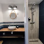 Fuestifecske Apartmanhaz Apartmán