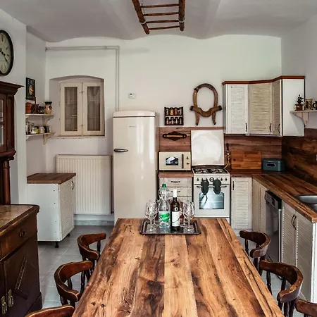 Appartement Fuestifecske Apartmanhaz